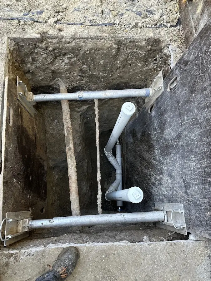 Experienced plumber completing Gas Line Repair work in Zionsville